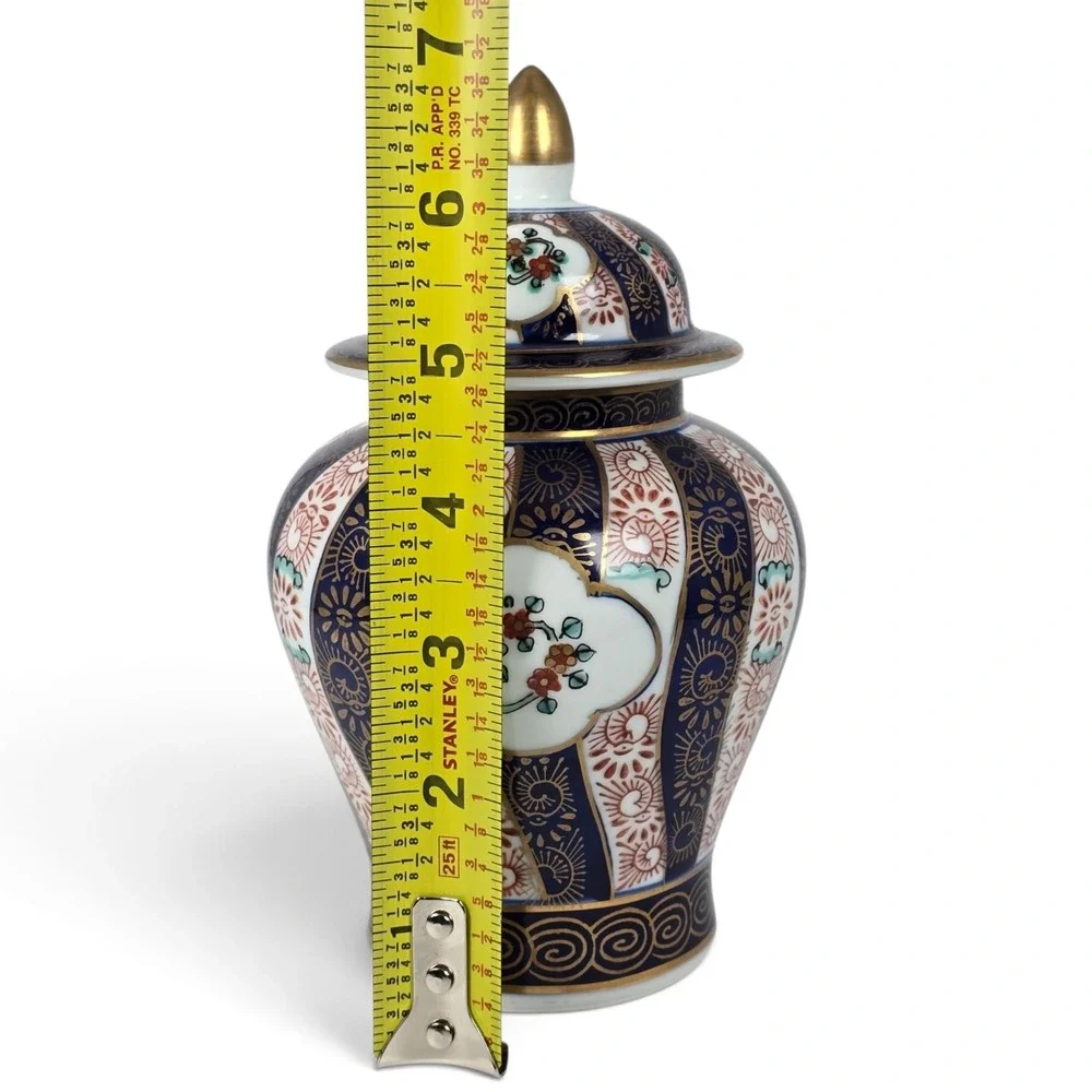 Gold Imari Hand Painted Porcelain Ginger Jar Blue Red Gold Floral 7